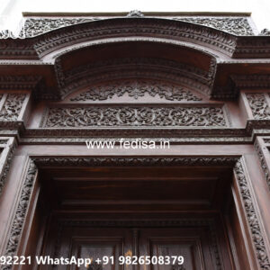 Classic Villa Design with Stylish Balcony Concepts No-12012