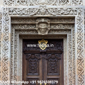 Classic Villa Design with Luxury Modern Features No-12083