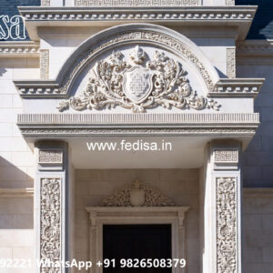 Classic House Design with Elegant Balcony Concepts No-614