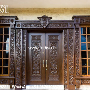Classic House Design with Rich Wooden Interiors No-645