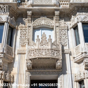 Classic House Design with Timeless Villa Architecture No-722