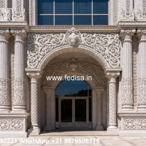 Classic House Design with Rich Traditional Charm No-736