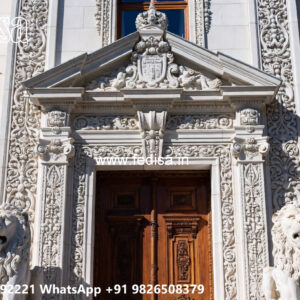 Luxury Classic Villa Design with Elegant Hall Ideas No-785