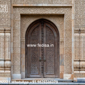 Classic Villa Design with Beautiful Villa Landscaping No-850