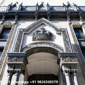 Classic Villa Design with Stylish Living Room Decor No-871