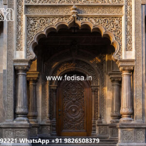 Classic House Design with Beautiful Stone Cladding No-1117