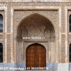 Classic House Design with Stylish Outdoor Spaces No-1546