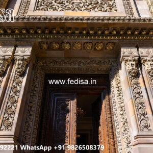 Classic House Design with Decorative Iron Railings No-1586