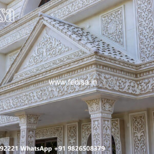 Classic House Design with Luxury Exterior Landscaping No-1631