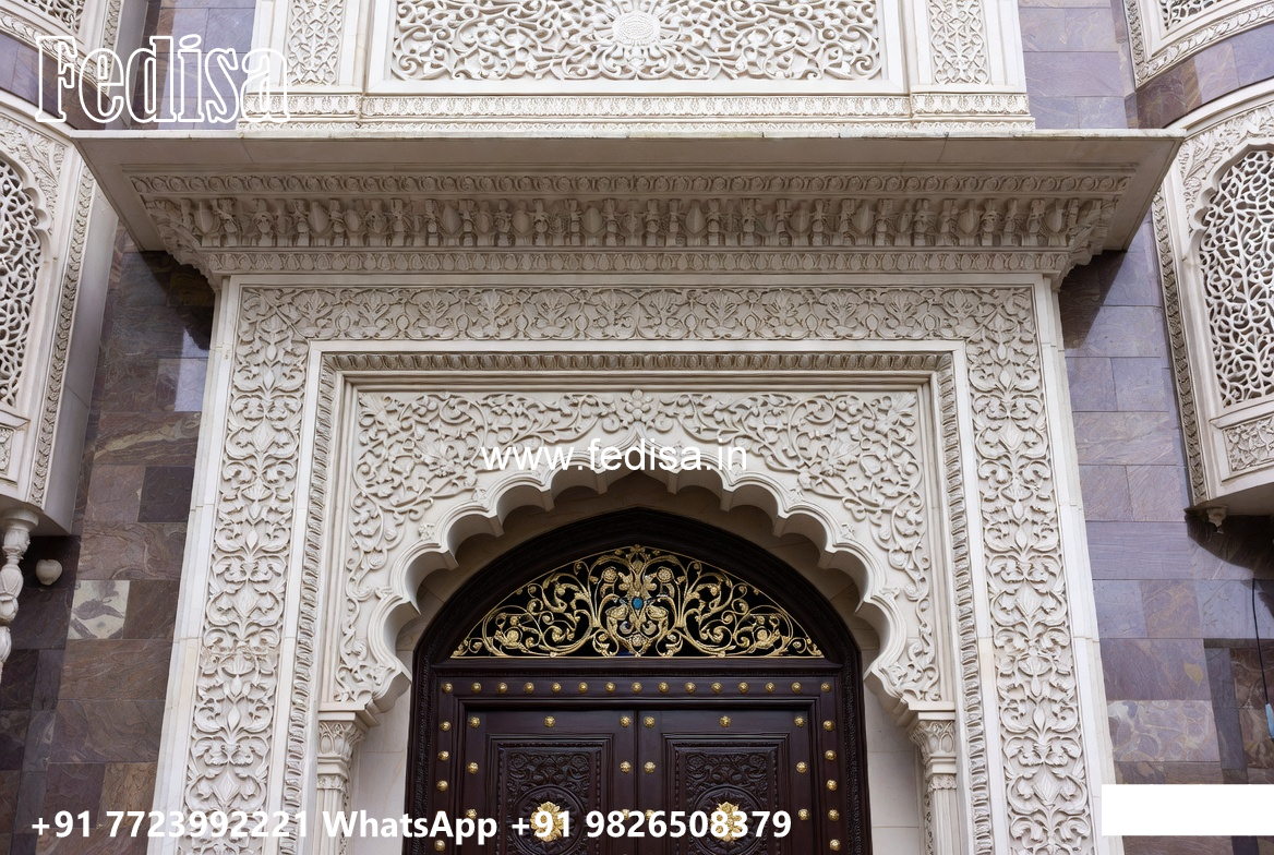 Classic Villa Design with Elegant Dining Room Decor No-1681