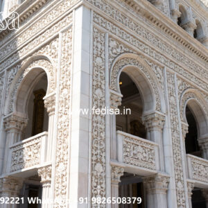 Classic Villa Design with Spacious Luxury Bedrooms No-1756