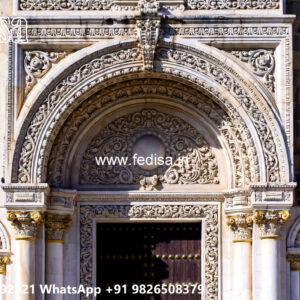 Elegant Classic Villa Design with Grand Spaces No-1783