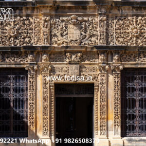 Classic House Design with Beautiful Architectural Features No-2100