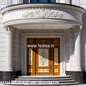 Classic House Design with Rich Wooden Interiors No-2445
