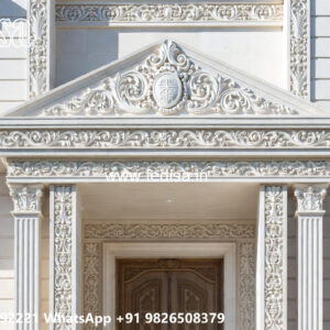 Classic House Design with Elegant Kitchen Concepts No-2460