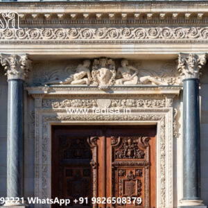 Classic House Design with Artistic Lighting Fixtures No-2492