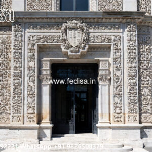 Classic House Design with Stylish Traditional Decor No-2513