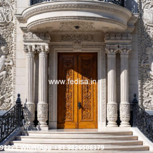 Classic House Design with Beautiful Open Courtyard No-2519