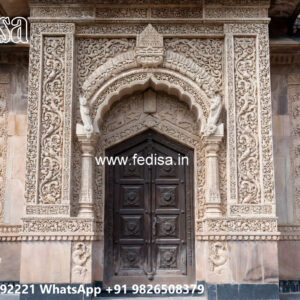 Classic House Design with Luxury Exterior Landscaping No-2531