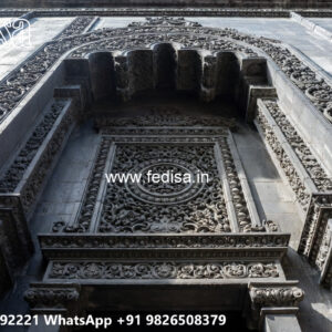 Classic House Design with Luxury Home Exterior Ideas No-2545