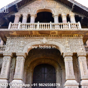 Beautiful Luxury House Design with Modern Roofing No-2735
