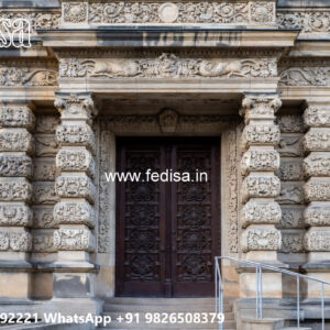 Classic House Design with Stylish Window Concepts No-2954