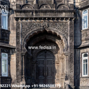 Classic House Design with Beautiful Architectural Features No-3000