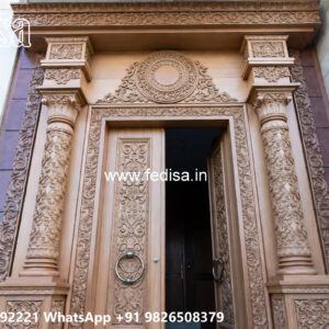 Classic House Design with Stylish Outdoor Spaces No-3346