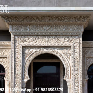 Classic House Design with Beautiful Garden Decor No-3394