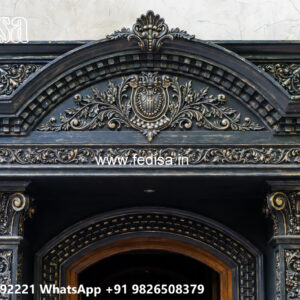 Classic House Design with Elegant Balcony Railings No-3407