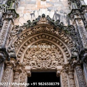 Classic Villa Design with Rich Wooden Craftsmanship No-3564