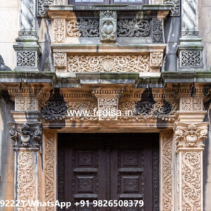 Beautiful Classic House Design Inspiration for Dream Homes No-3752