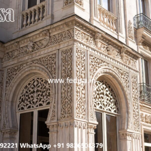 Classic House Design with Beautiful Wooden Details No-3762