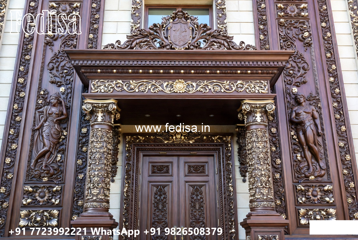 Traditional Classic House Design with Rich Decor No-3785