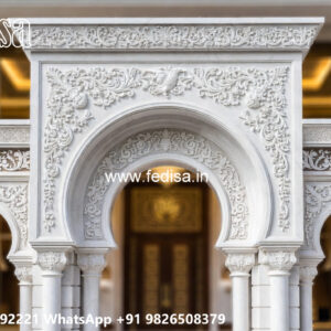 Classic House Design with Decorative Entry Door Ideas No-3867
