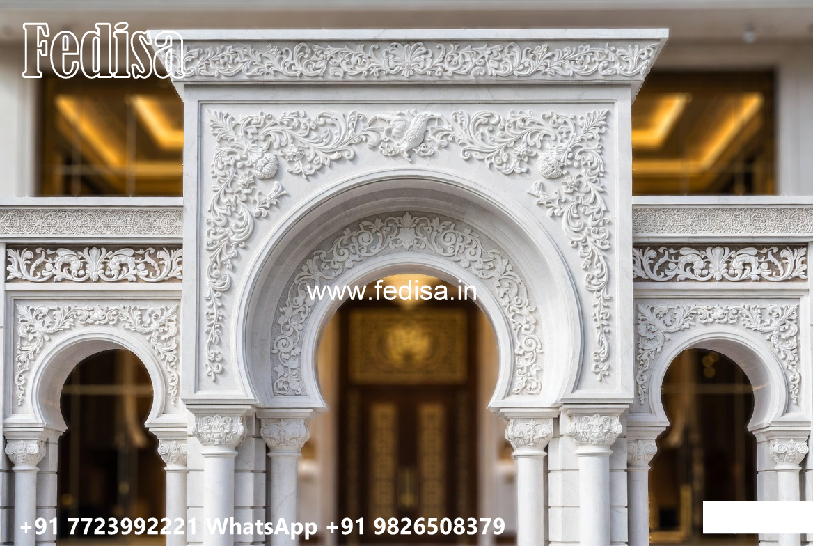 Classic House Design with Decorative Entry Door Ideas No-3867