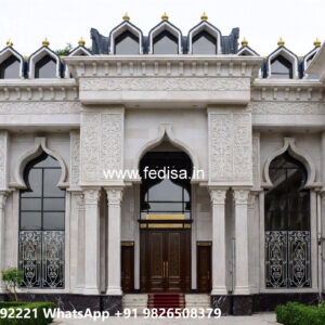Classic House Design with Stylish Royal Interiors No-4738