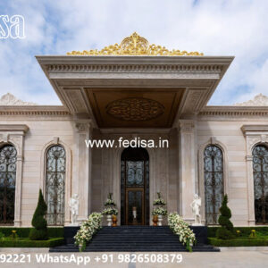 Classic House Design with Beautiful Wooden Details No-5562