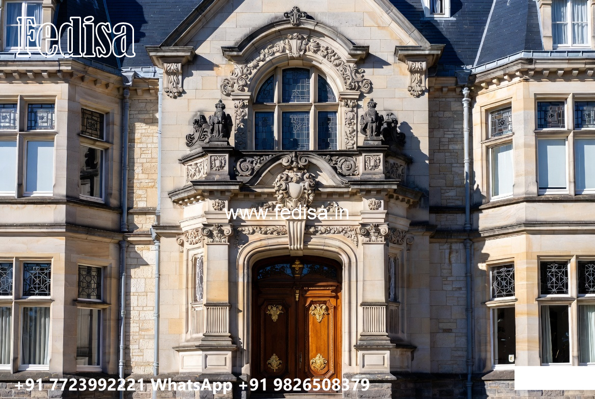 Classic Villa Design with Beautiful Luxury Bedrooms No-5789
