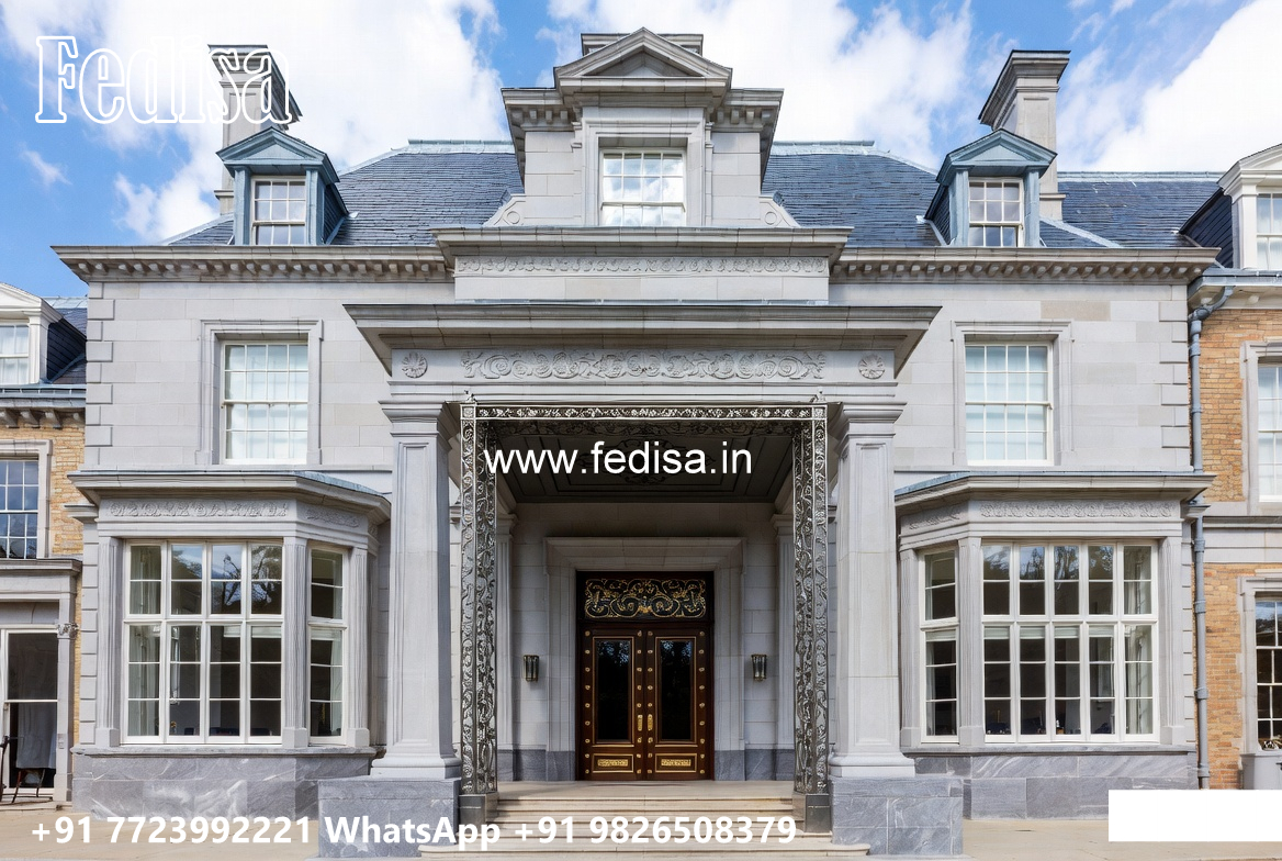 Classic House Design with Stylish Royal Interiors No-6088
