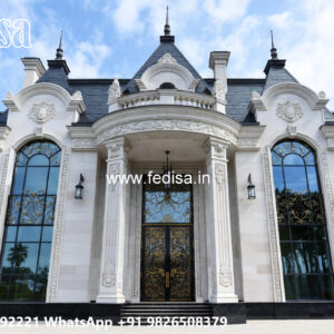 Classic Villa Design with Beautiful Wooden Interiors No-6622