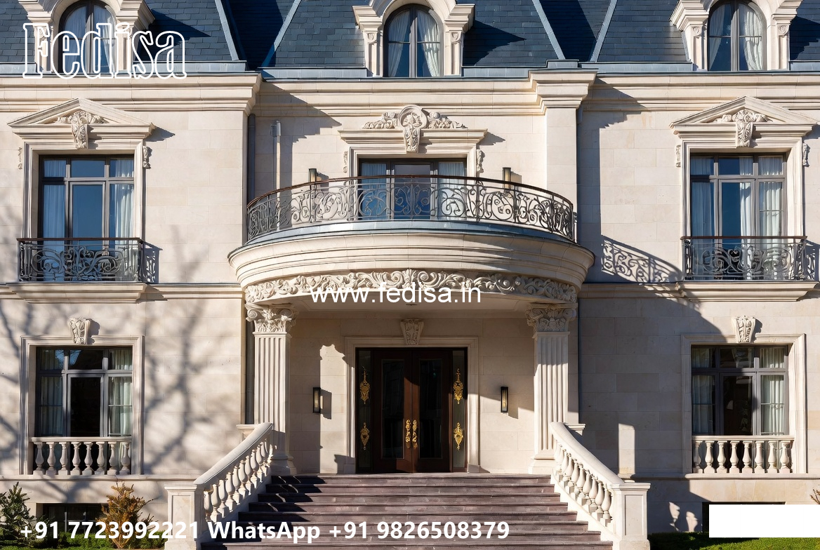 Classic House Design with Beautiful Terrace Spaces No-7387