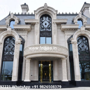 Classic House Design with Beautiful Garden Decor No-7444
